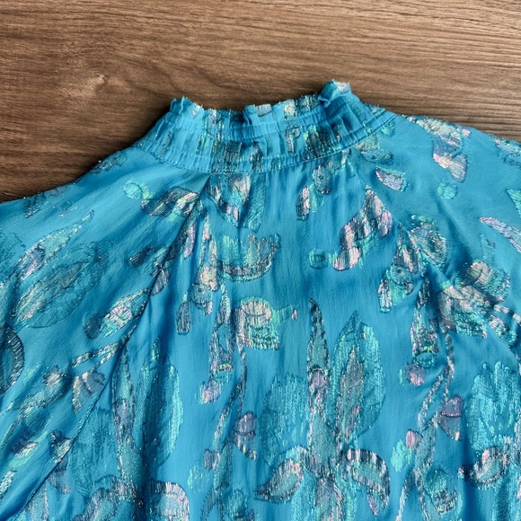 Lilly Pulitzer Galiana Ocean Breeze Multi Flora Metallic Clip Silk Blouse Size S - Picture 8 of 14